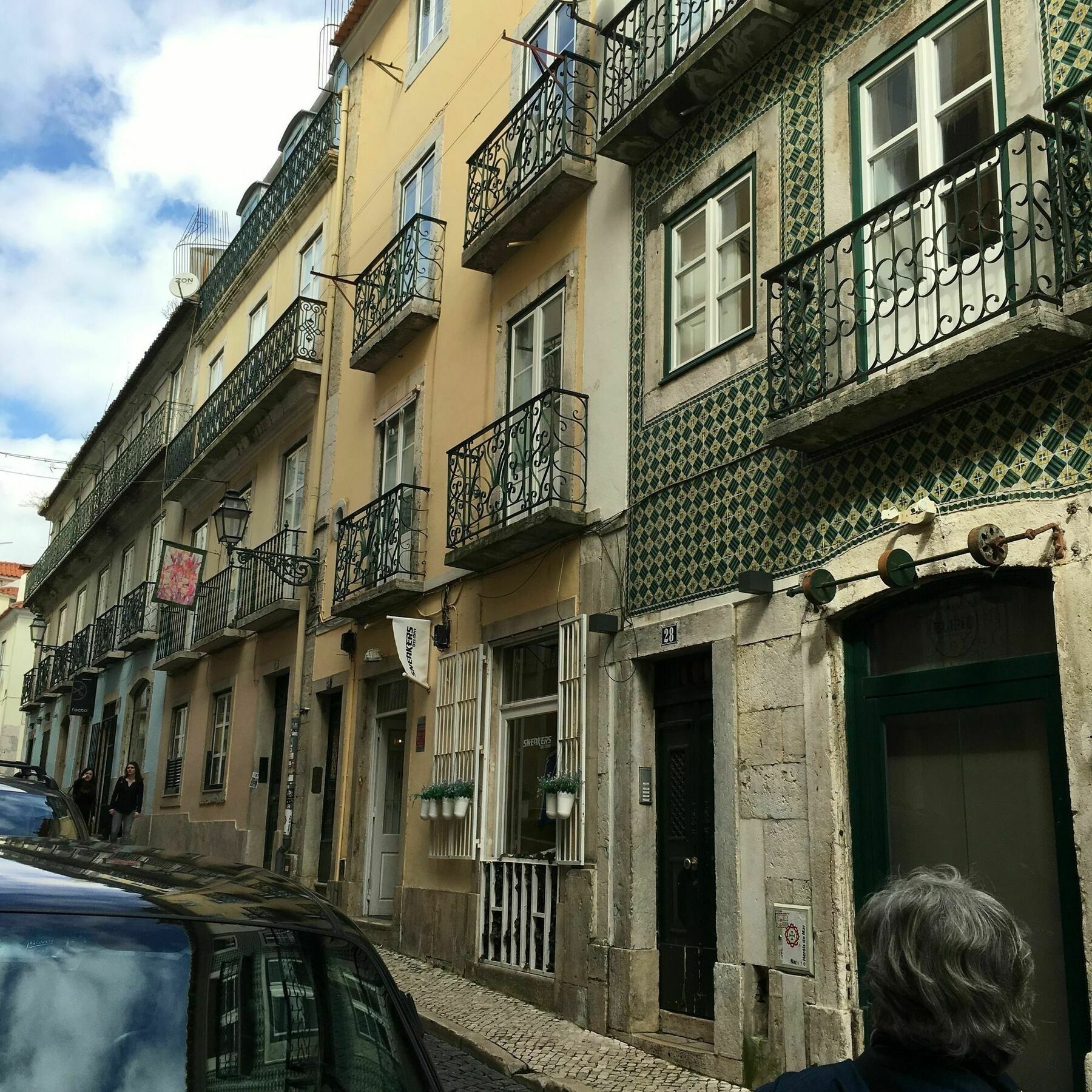 Lisbon Fragrances Apartment Exterior photo